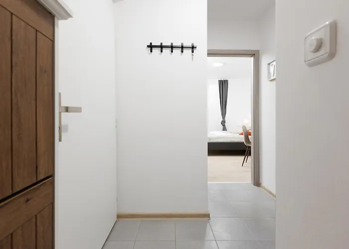 2 Bedrooms Near The Metro Lejlighed *