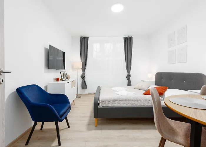 2 Bedrooms Near The Metro * Prag